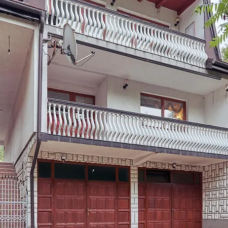 Holiday home Nanki's *